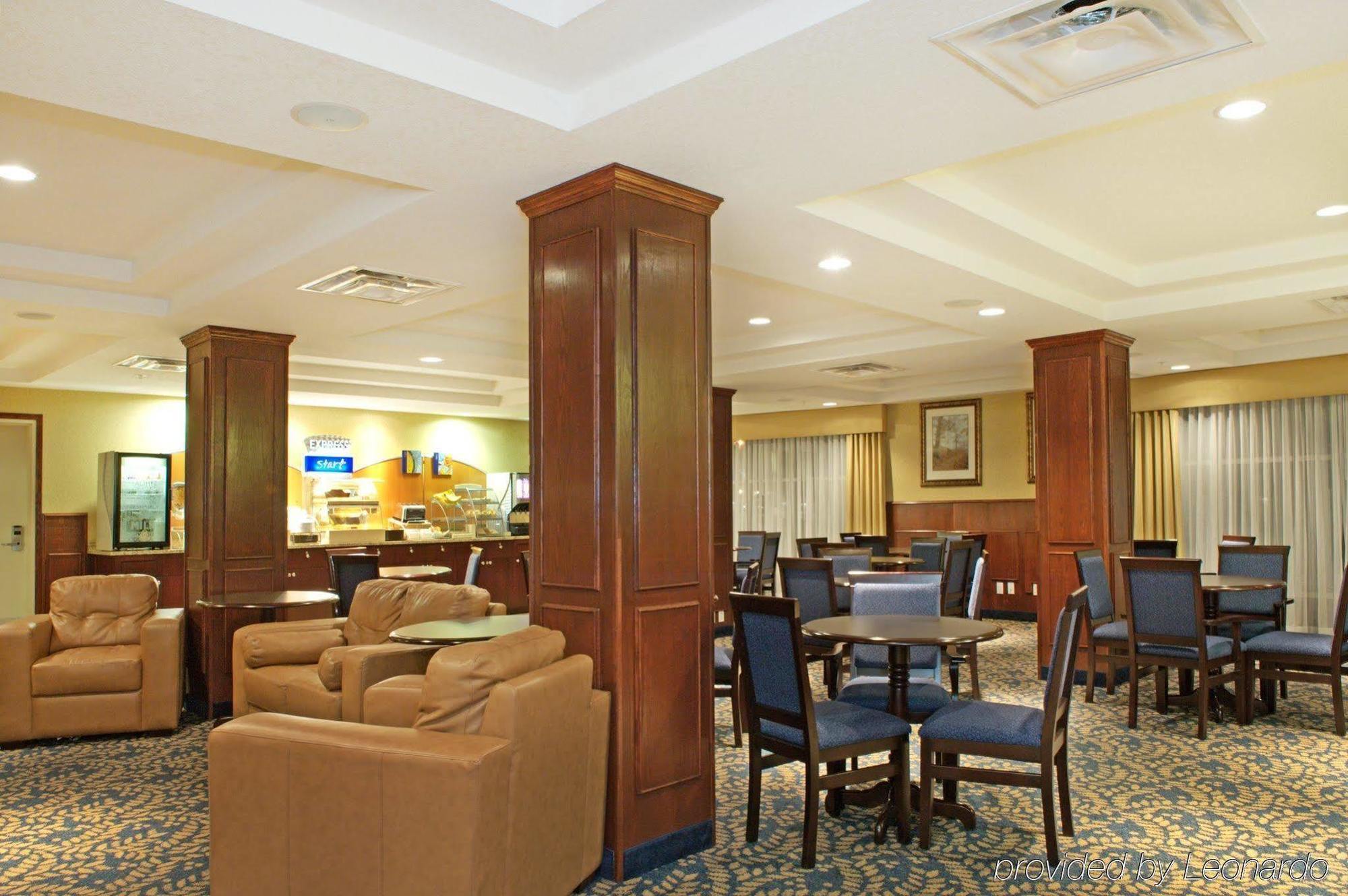 Holiday Inn Express Hotel & Suites Edson By Ihg Nhà hàng bức ảnh
